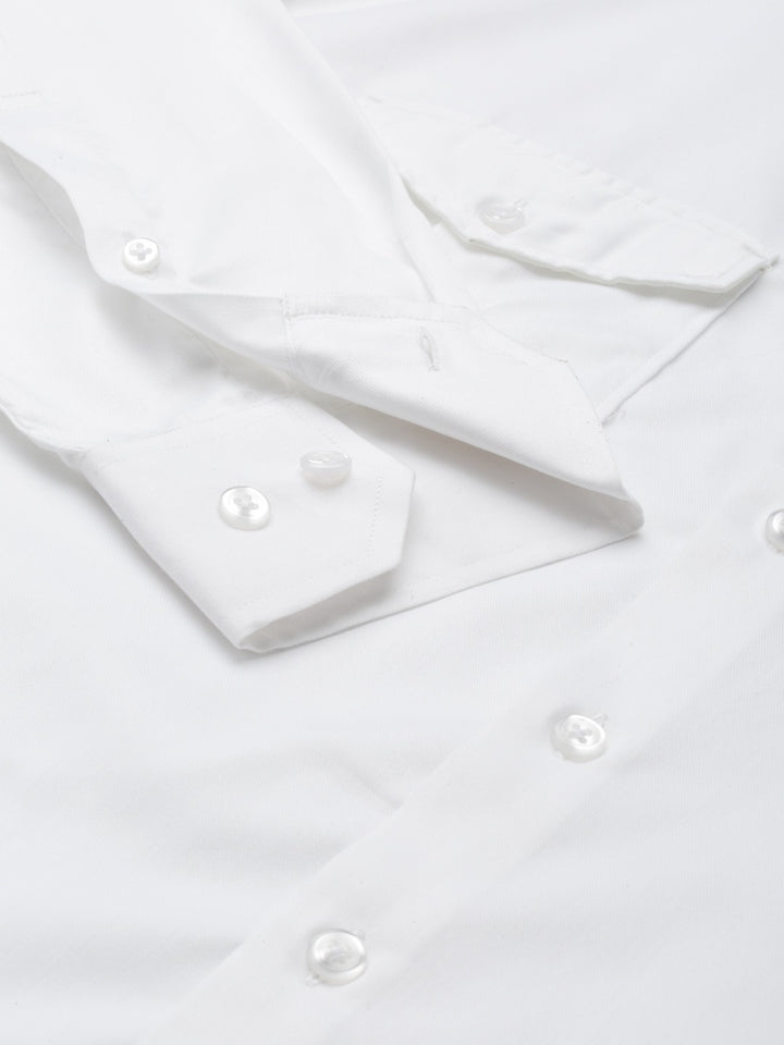 Men White Solid Double Pocket Double Flap Pure Cotton Slim Fit Formal Shirt