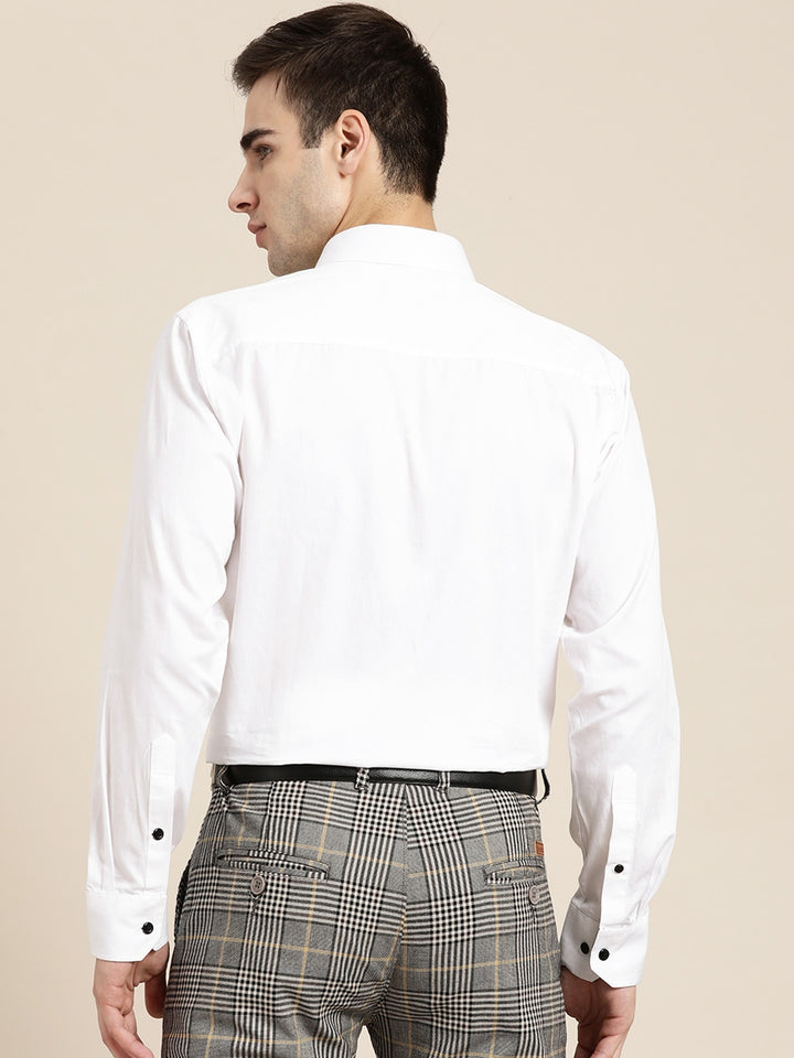 Men White Solids Pure Cotton Slim Fit Formal Shirt