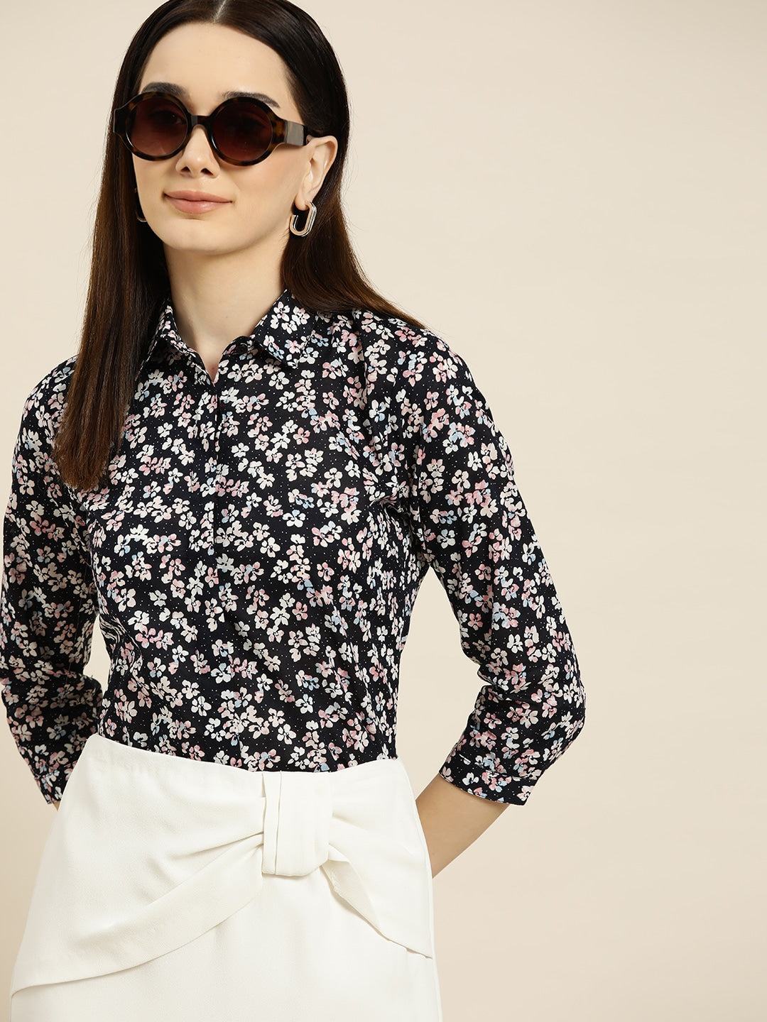 Women Navy Prints Pure Cotton Slim Fit Formal Shirt