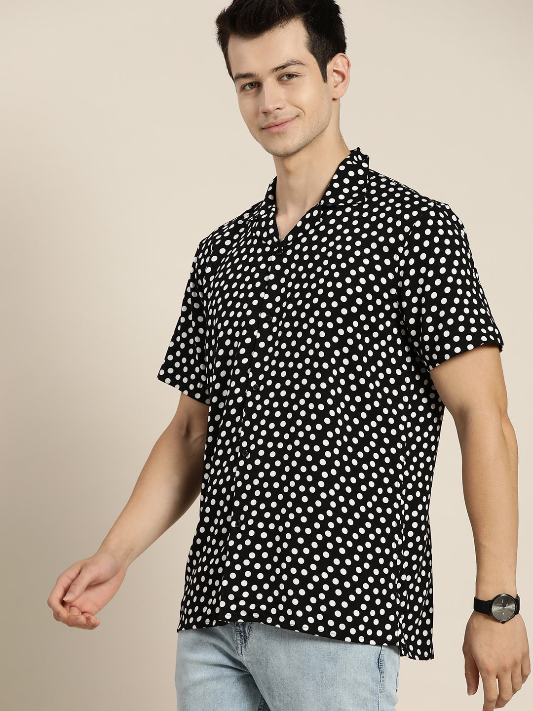 Men Black & White Prints Viscose Rayon Relaxed Fit Casual Resort shirt