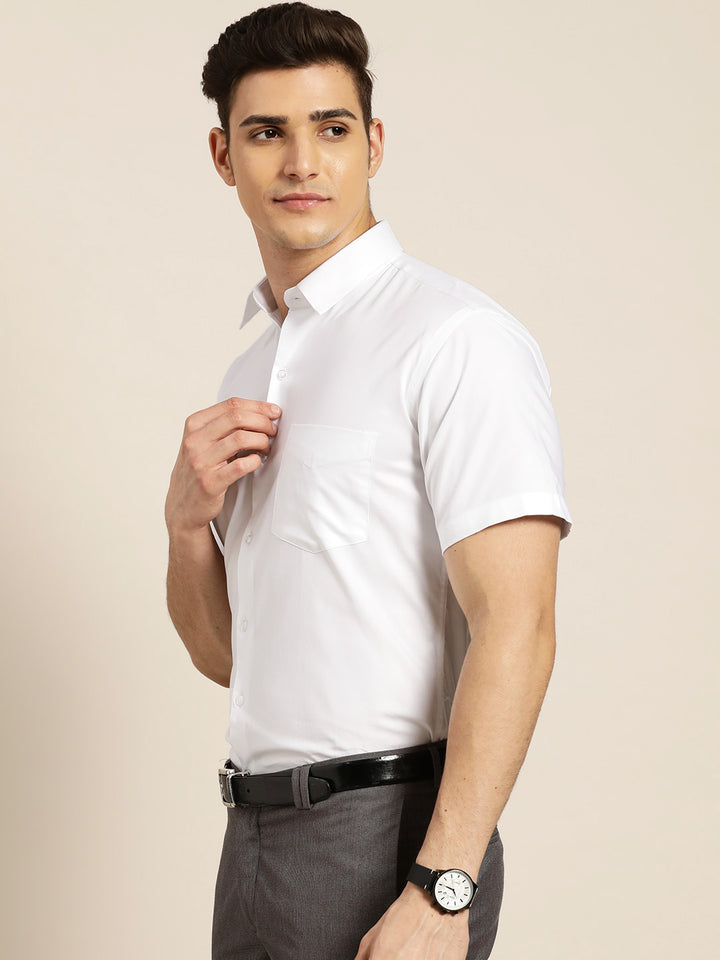 Men White Solid Pure Cotton Slim Fit Formal Shirt