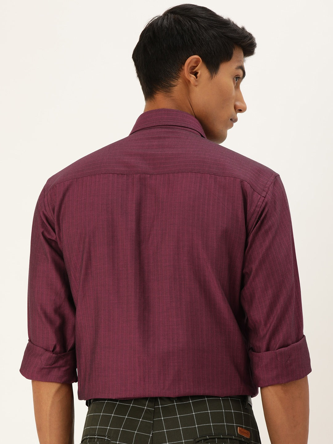 Men Maroon Solids Pure Cotton Slim Fit Formal Shirt