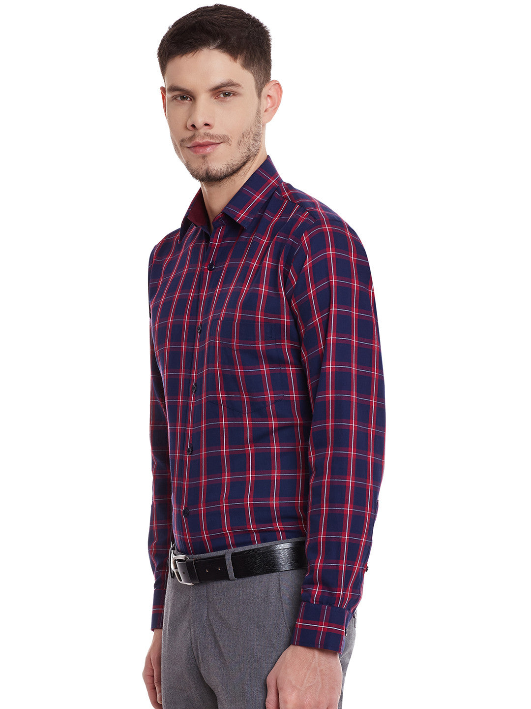 Men Navy and Red Checks Pure Cotton Slim Fit Formal Shirt