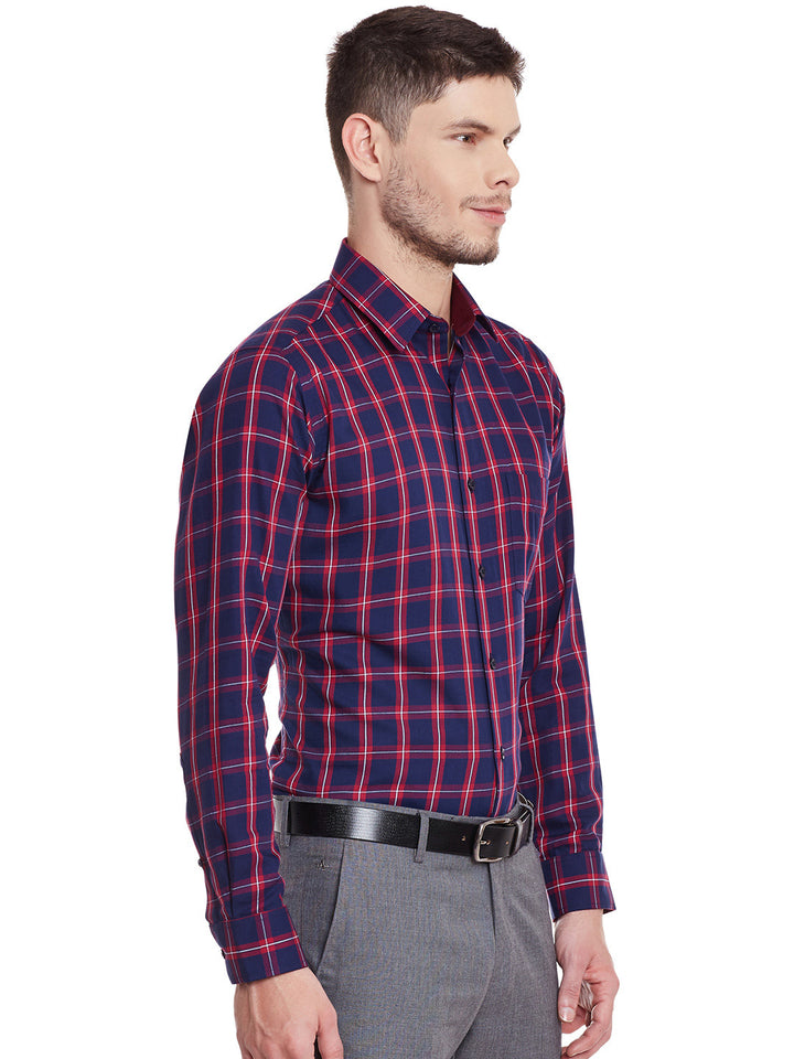 Men Navy and Red Checks Pure Cotton Slim Fit Formal Shirt