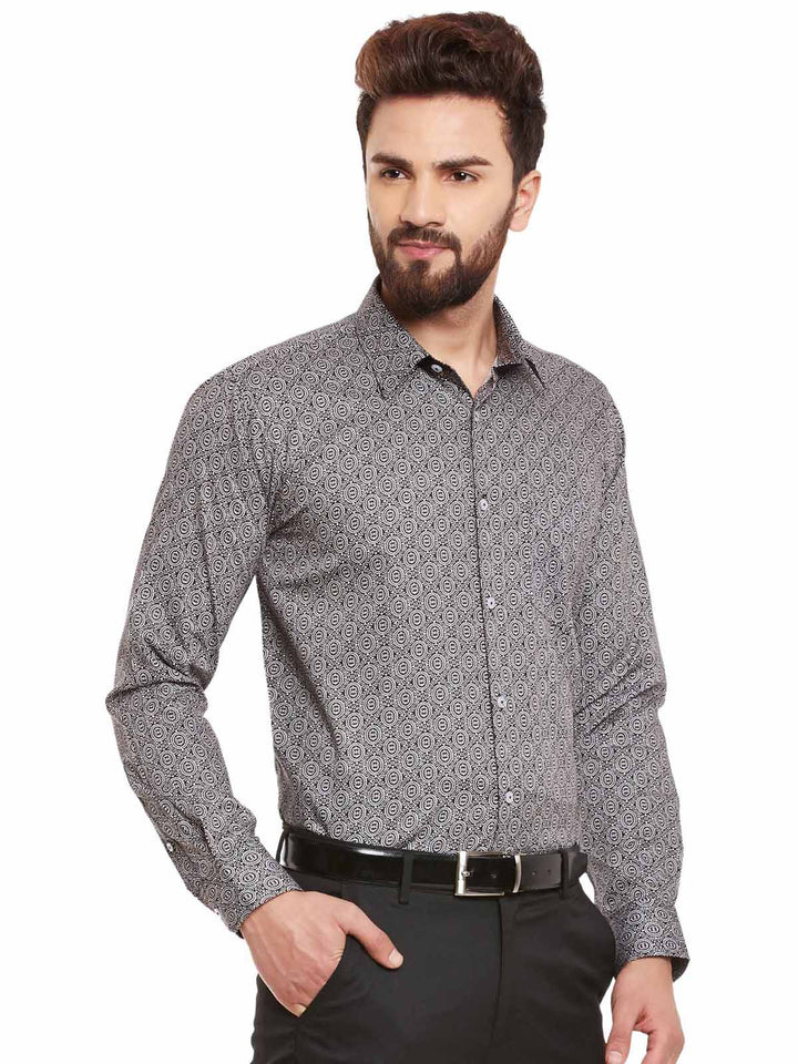 Men Black and White Print Pure Cotton Slim Fit Formal Shirt
