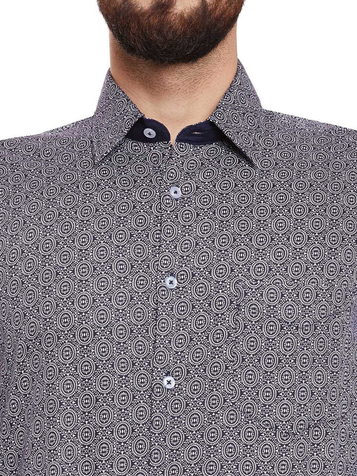 Men Navy and White Print Pure Cotton Slim Fit Formal Shirt