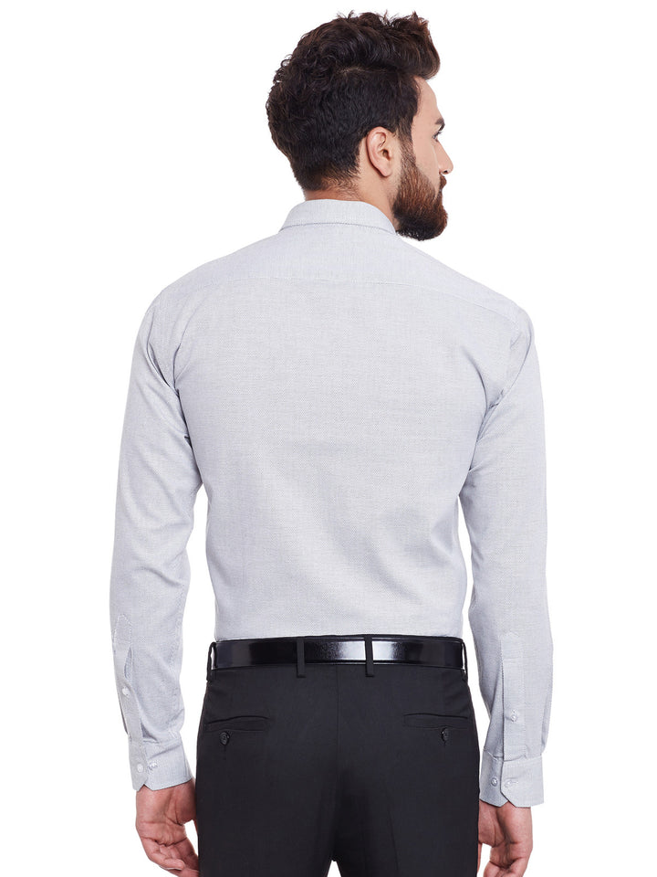 Men White and Black Solid Pure Cotton Slim Fit Formal Shirt