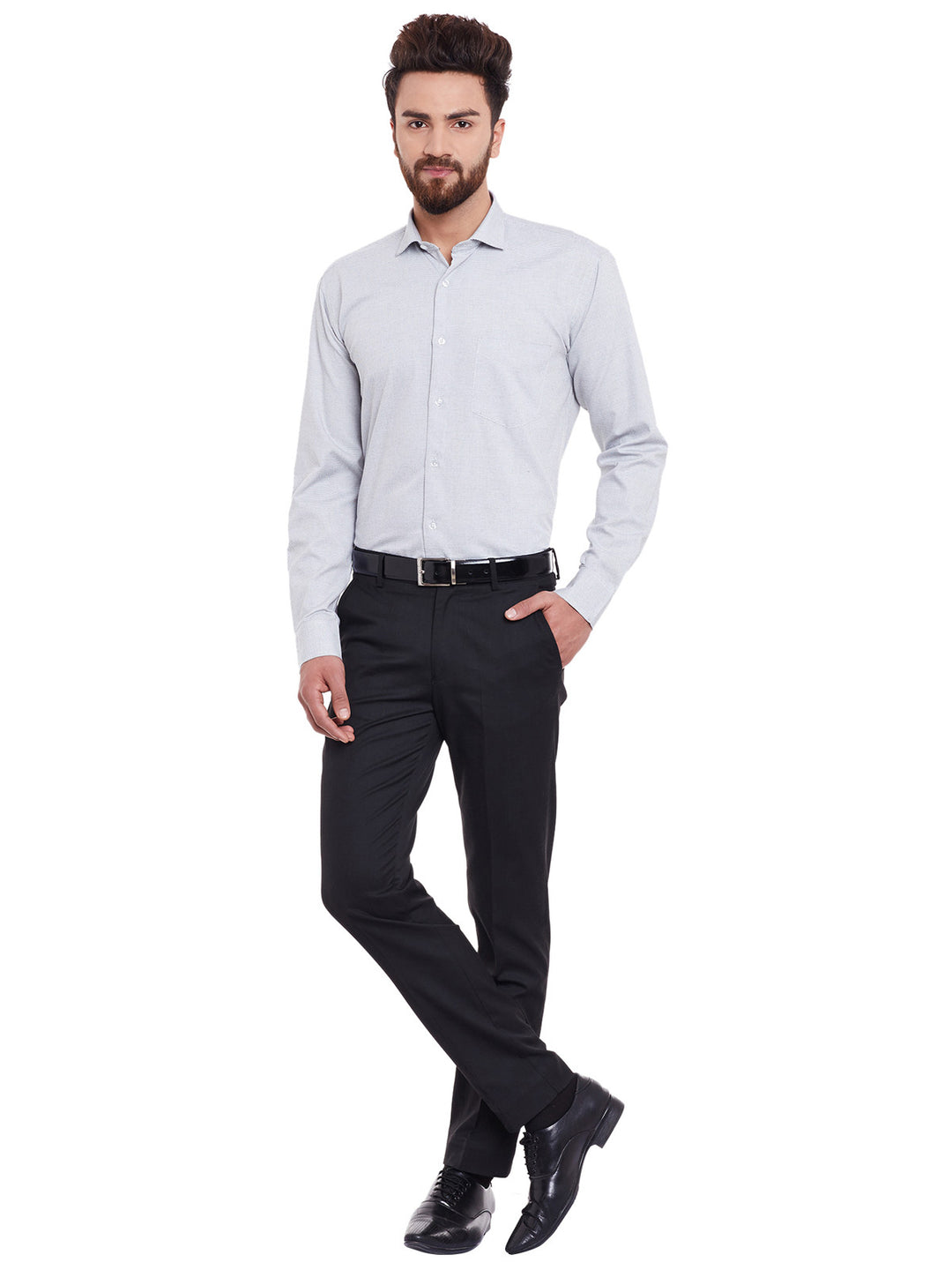 Men White and Black Solid Pure Cotton Slim Fit Formal Shirt