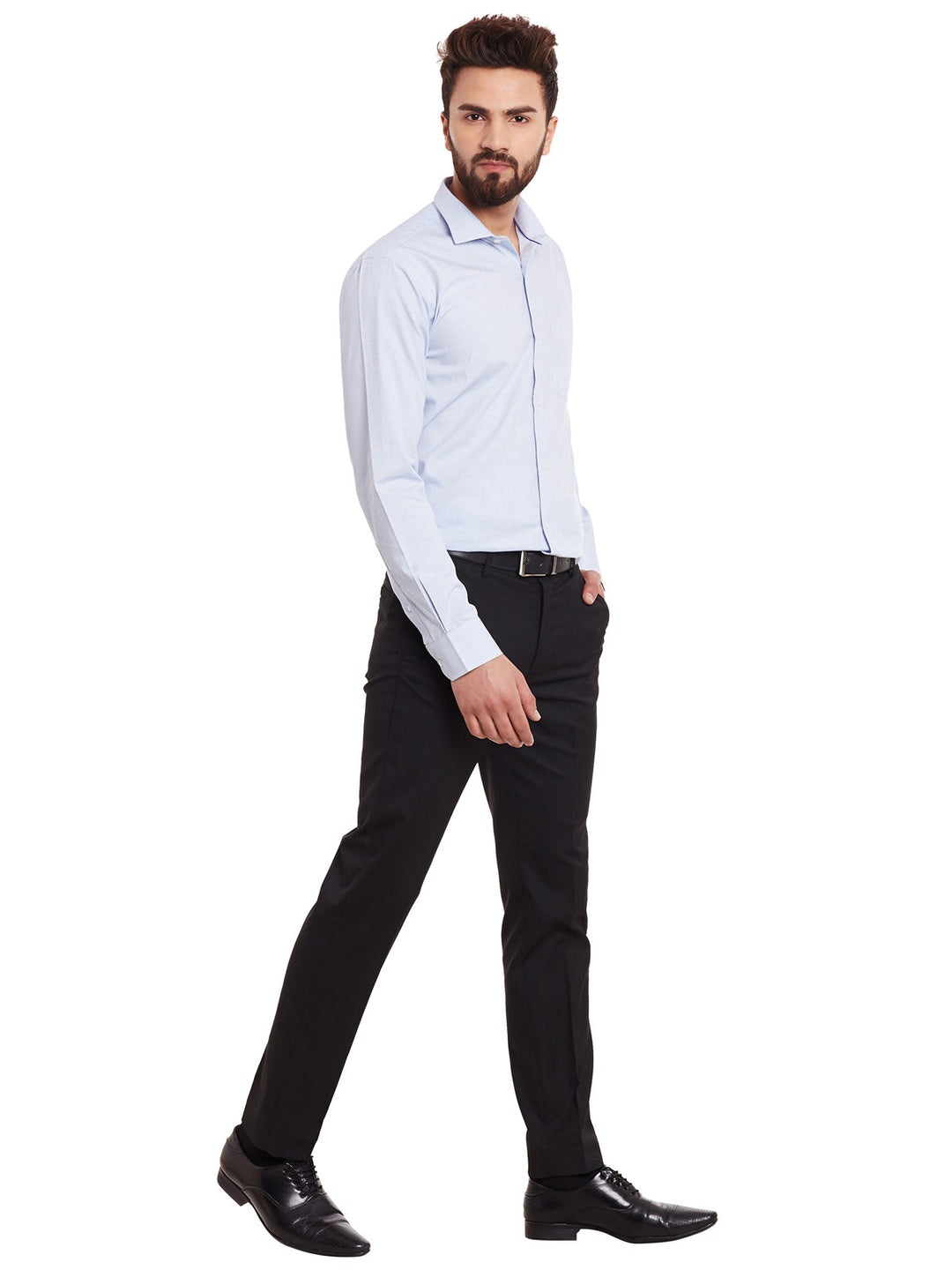 Men White and Blue Solid Pure Cotton Slim Fit Formal Shirt