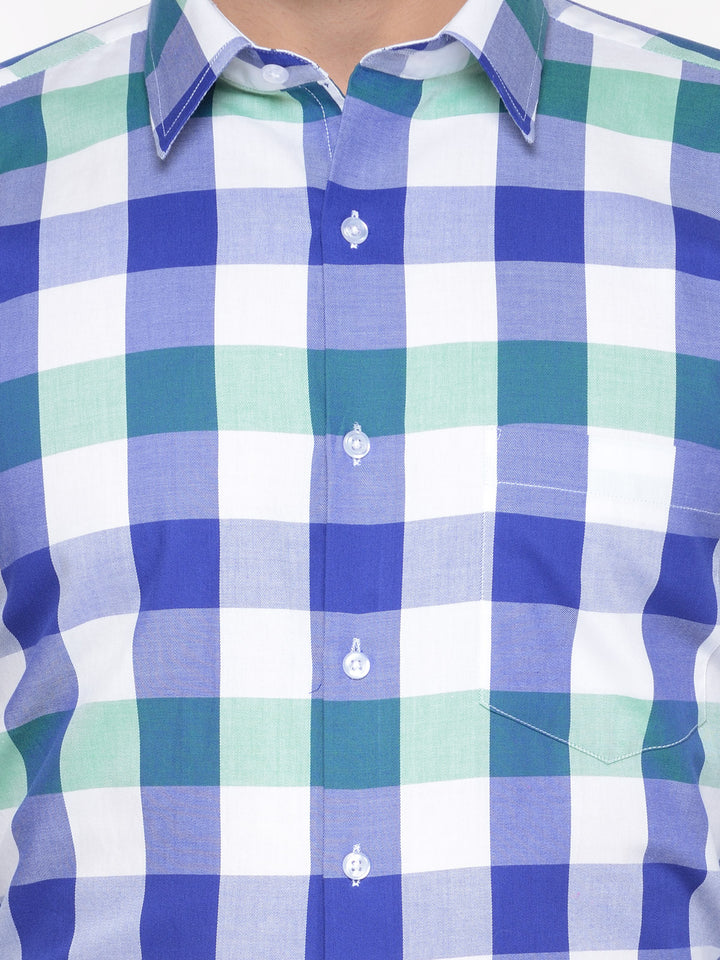 Men White and Blue Checks Pure Cotton Slim Fit Formal Shirt