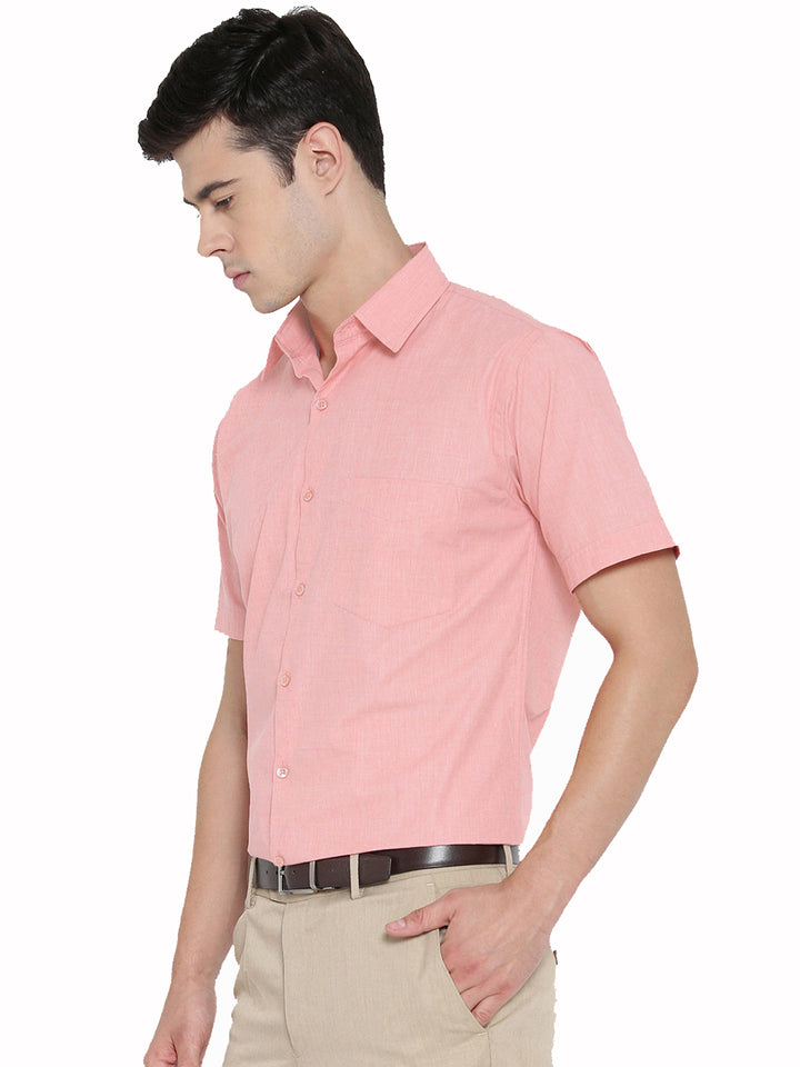 Men Light Coral Solid Slim Fit Pure Cotton Formal Shirt