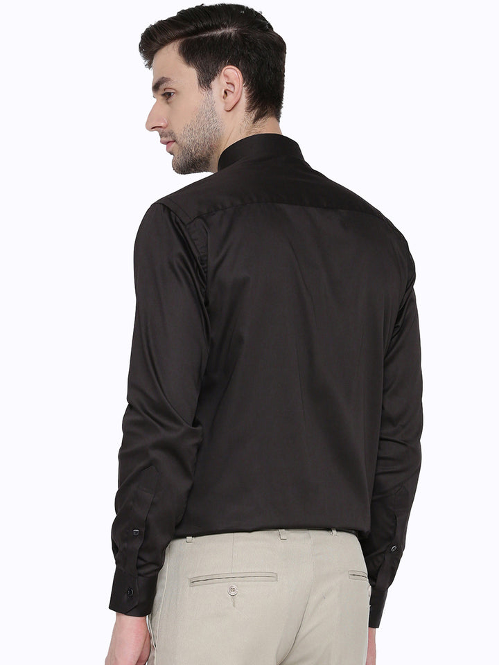 Men Brown Solid Pure Cotton Slim Fit Formal Shirt