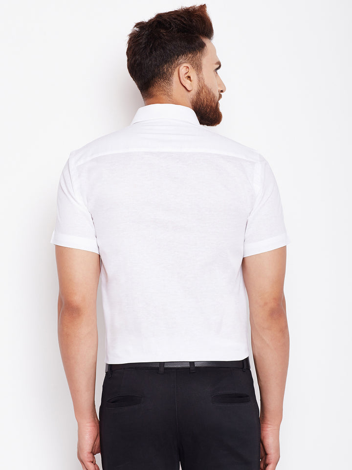 Men White Solid  Cotton Linen Slim Fit Formal Shirt
