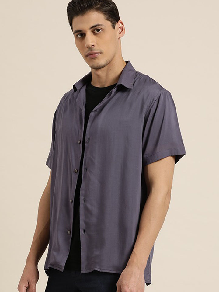 Men Grey Solid Viscose Rayon Relaxed Fit Casual Resort Shirt