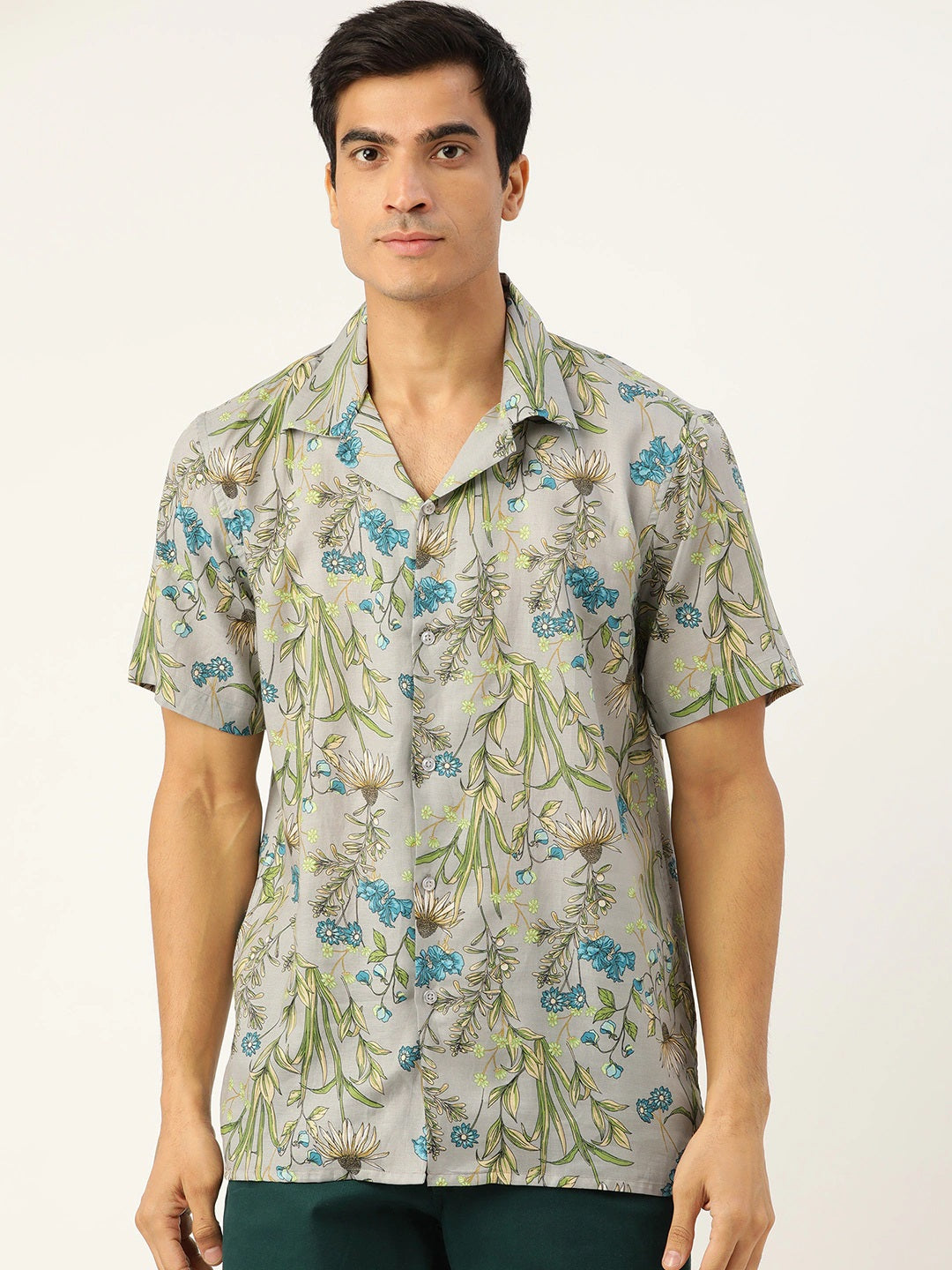 Men Grey Printed Viscose Rayon Relaxed Fit Casual Resort Shirt