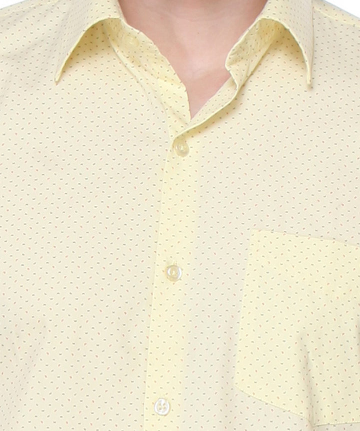 Men Yellow Regular Fit Print Pure Cotton Formal Shirt