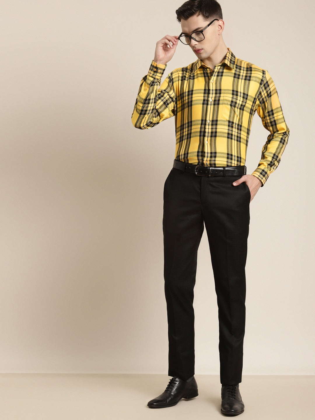 Men Yellow & Black Checks Pure Cotton Slim Fit Formal Shirt