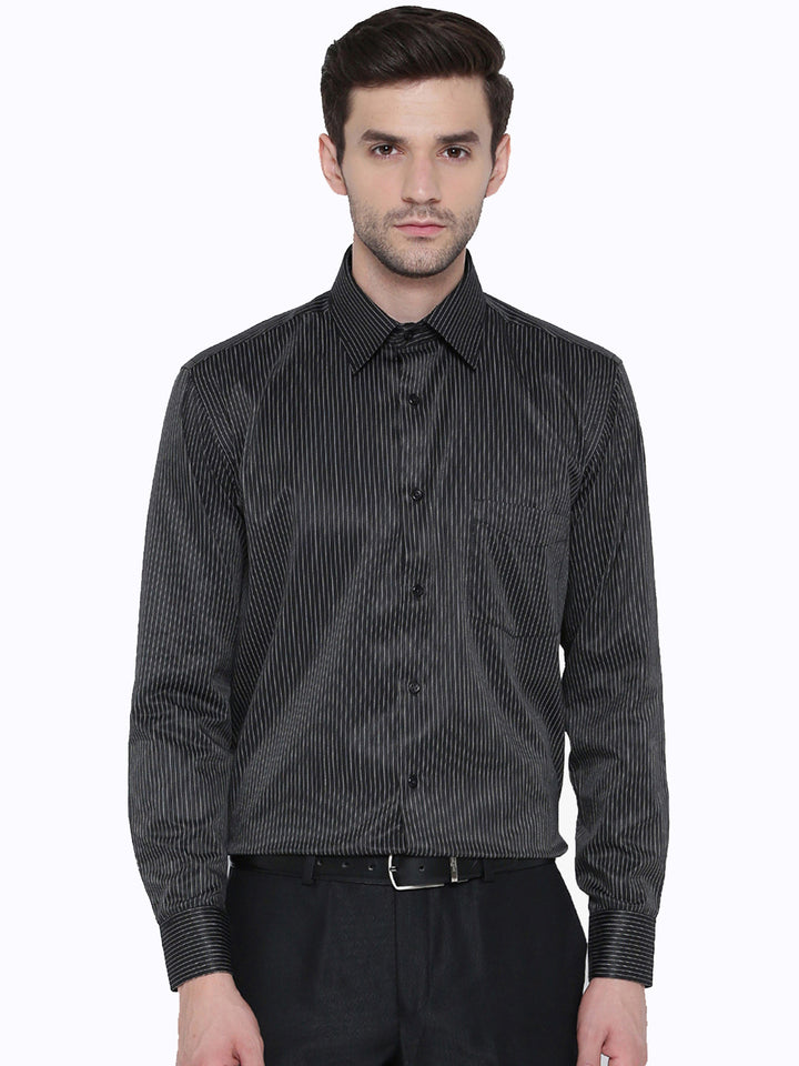 Men Black Striped Regular Fit Formal Shirt