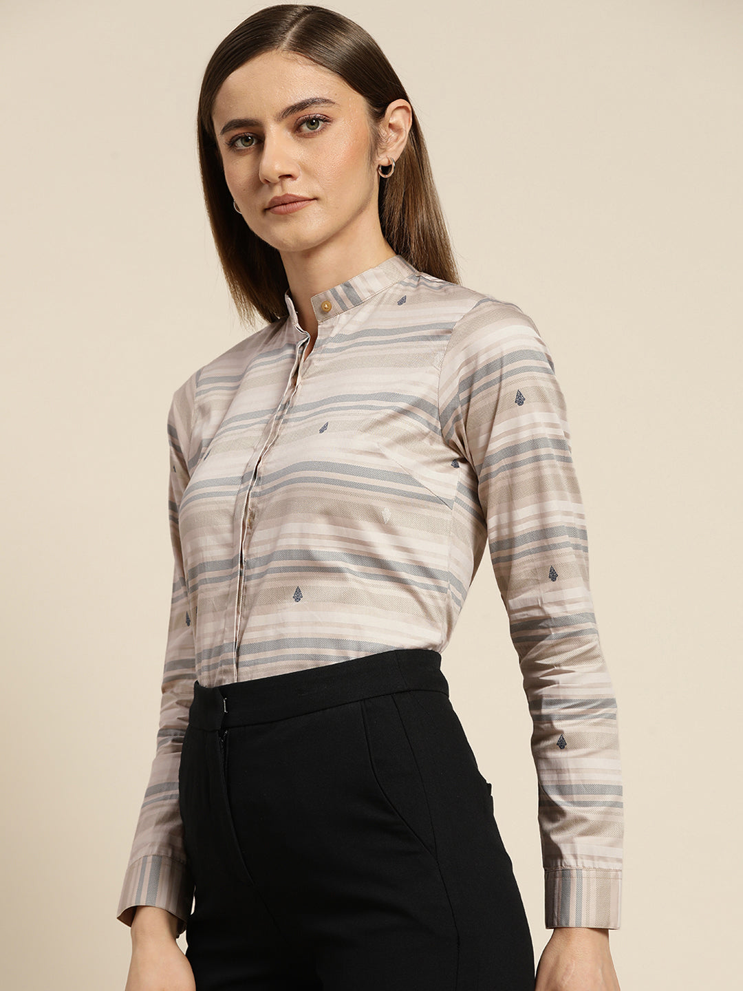 Women Beige & Grey Printed Pure Cotton Slim Fit Formal Shirt
