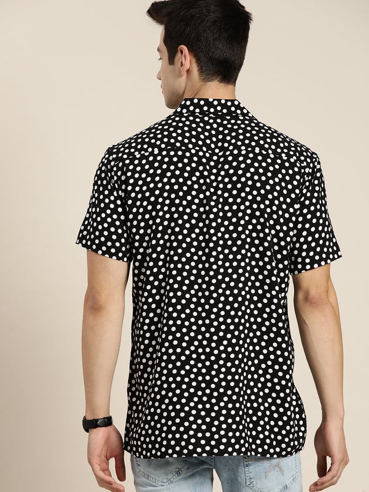 Men Black & White Prints Viscose Rayon Relaxed Fit Casual Resort shirt