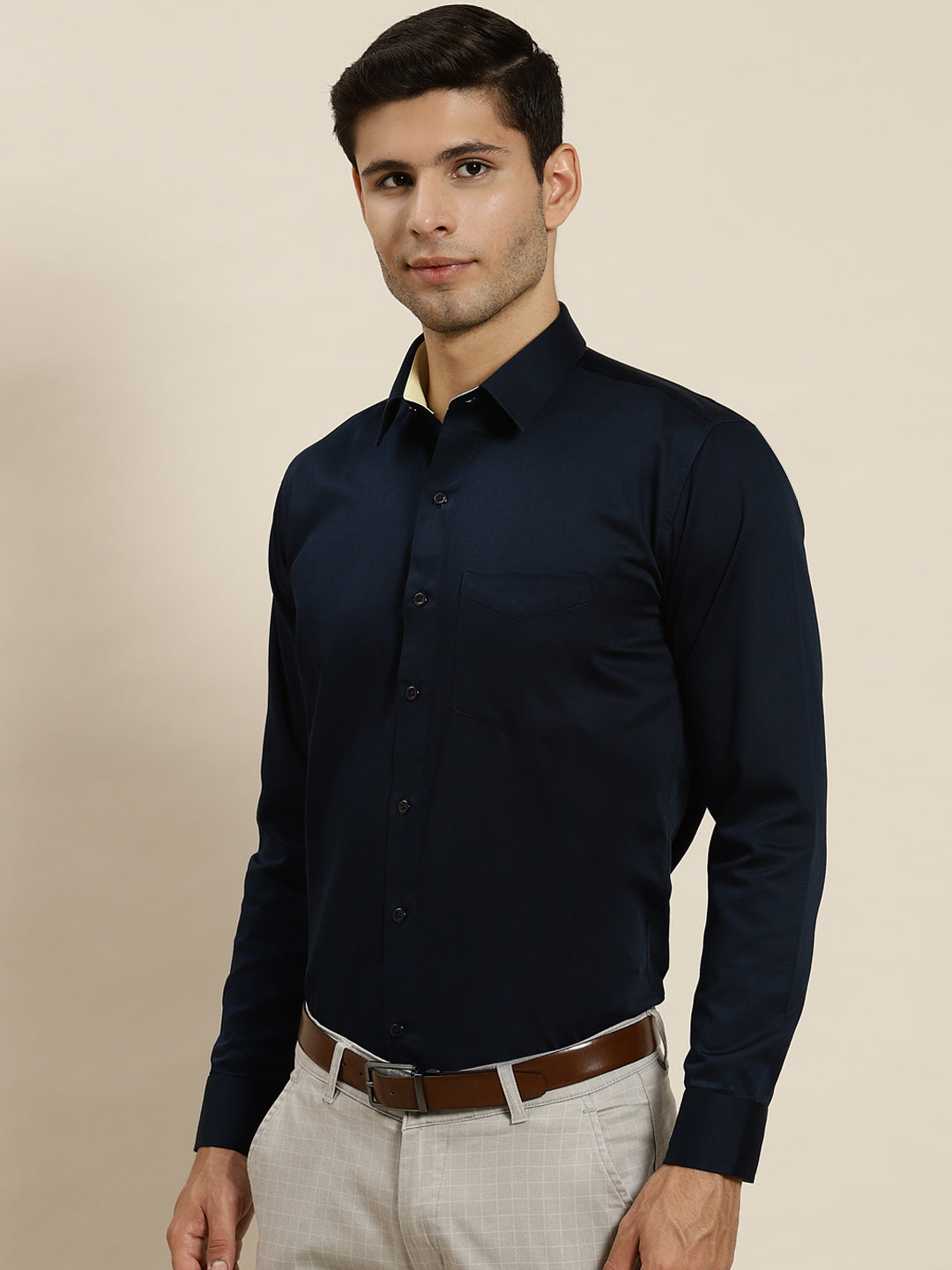 Men Navy Solid Pure Cotton Slim Fit Formal Shirt
