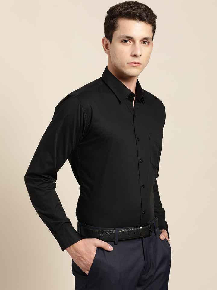 Men Black Solid Pure Cotton Slim Fit Formal Shirts