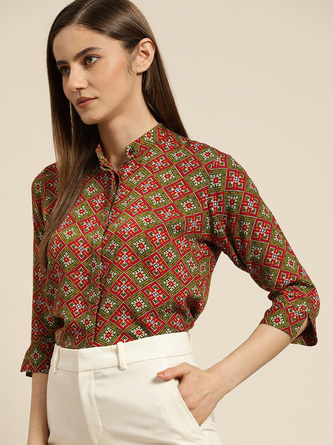 Women Red & Green Printed Viscose Rayon Regular Fit Formal Shirt