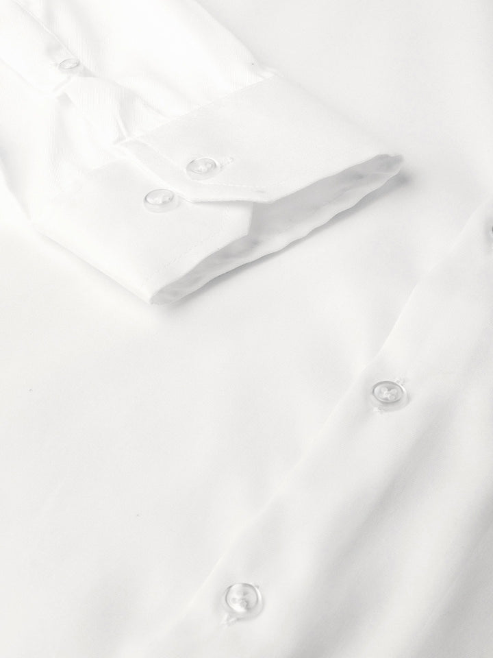 Men White Solids Pure Cotton Slim Fit Formal Shirt