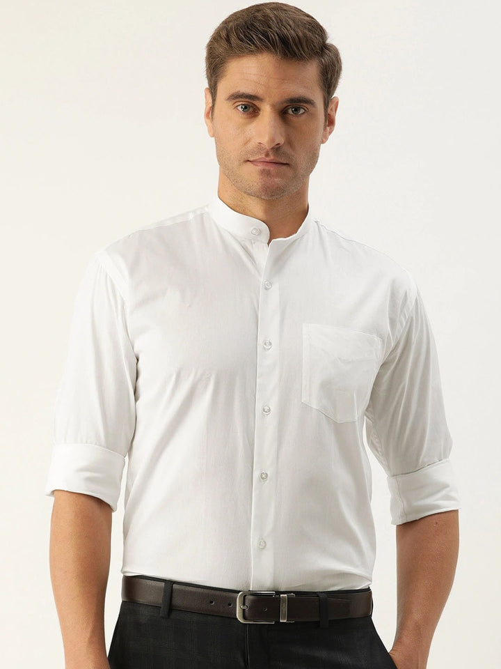 Men White Solids Pure Cotton Slim Fit Formal Shirt