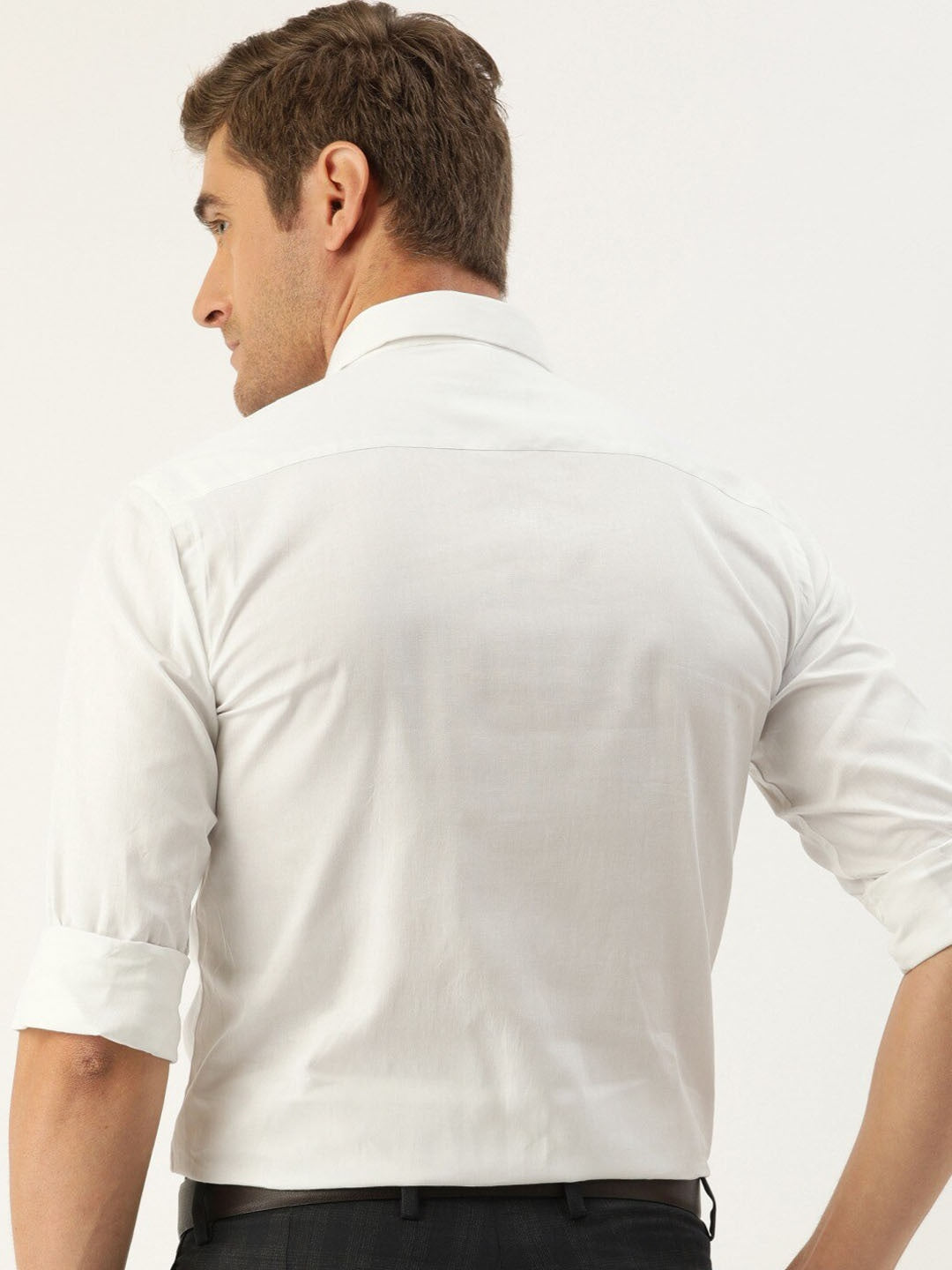 Men White Solids Pure Cotton Slim Fit Formal Shirt