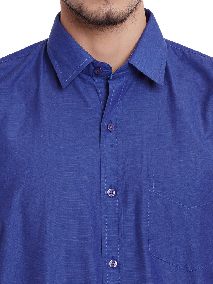 Men Navy Solid Chambray Slim Fit Formal Shirt