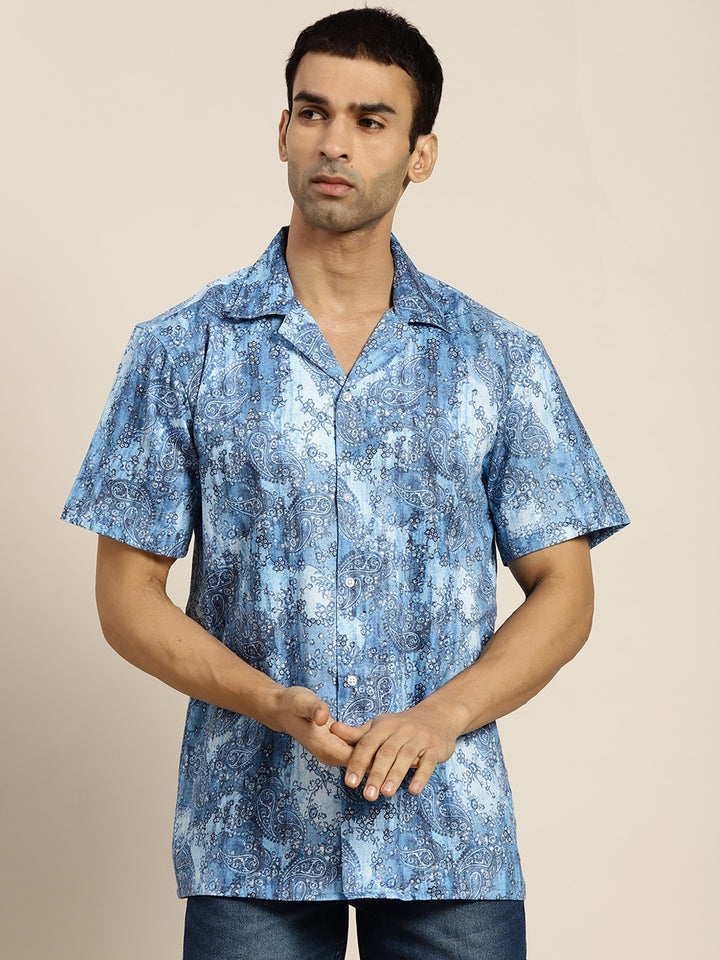 Men Blue Prints Viscose Rayon Relaxed Fit Casual Resort Shirt