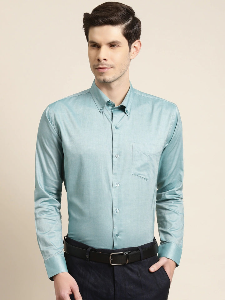 Men Green Solid Pure Cotton Slim Fit Formal Shirt