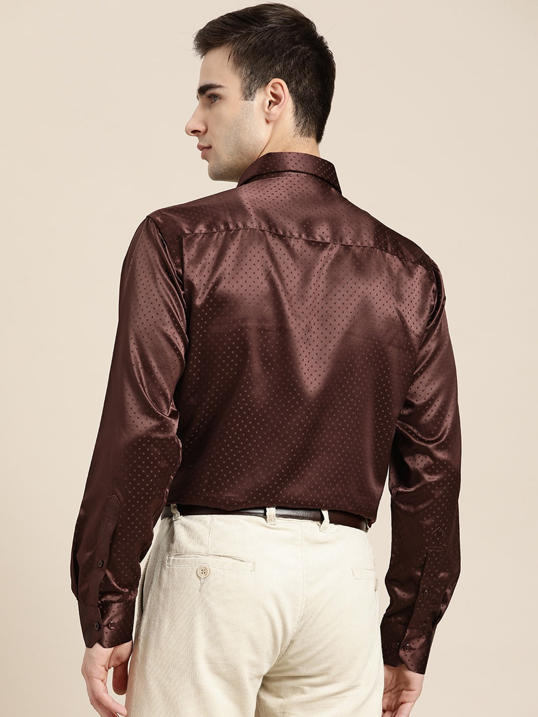 Men Maroon Solid Self Design Polyester Satin Slim Fit Party Formal Shirt