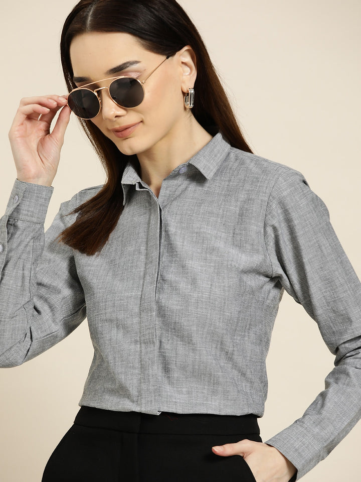 Women Grey Solids Pure Cotton Slim Fit Formal Shirt