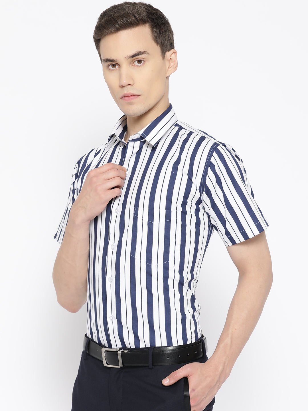 Men White & Navy Pure Cotton Striped Slim Fit Formal Shirt