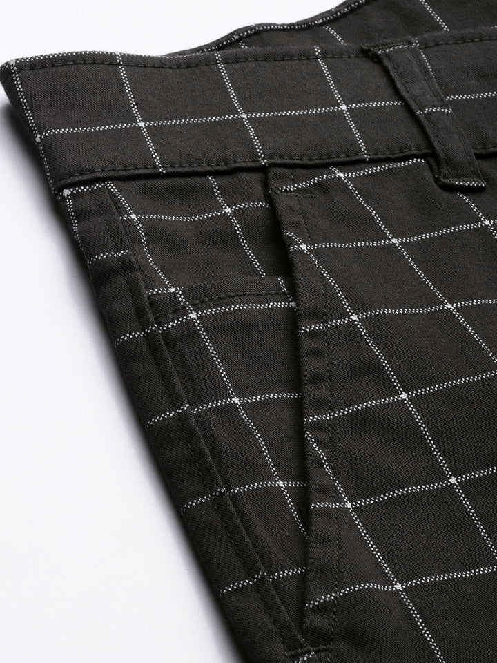 Men Dark Grey Checks Cotton Elastene Slim Fit Formal Trouser