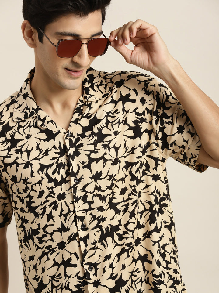 Men Black & Beige Printed Viscose Rayon Relaxed Fit Casual Resort Shirt