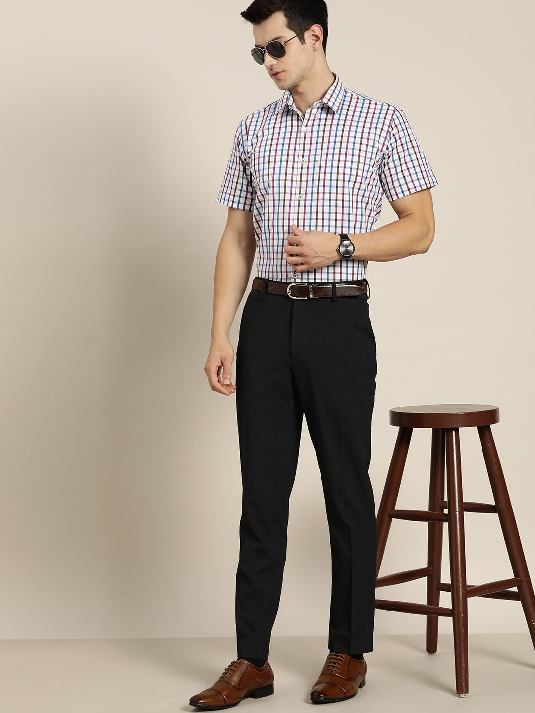 Men White & Blue Checks Pure Cotton Slim Fit Formal Shirt
