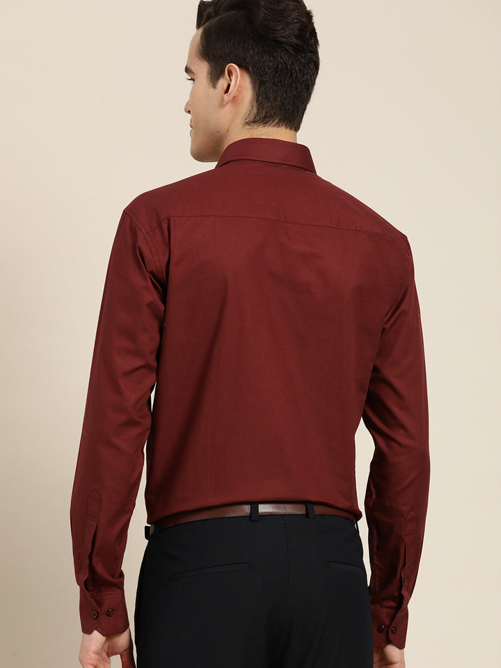 Men Maroon Slim Fit Solid Pure Cotton Formal Shirt