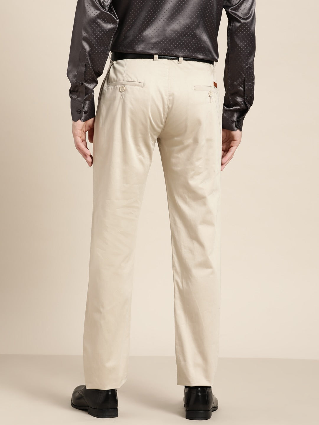 Men Light Beige Solids Pure Cotton Slim Fit Formal Trouser