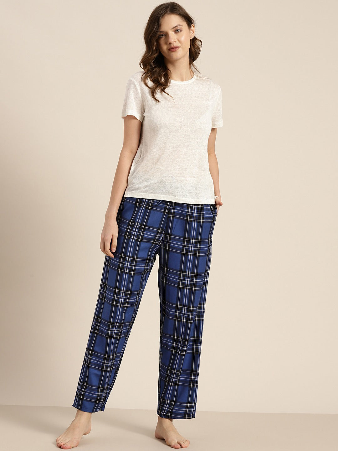 Women Blue Checks Pure Cotton Relaxed Fit Casual Lounge Pant