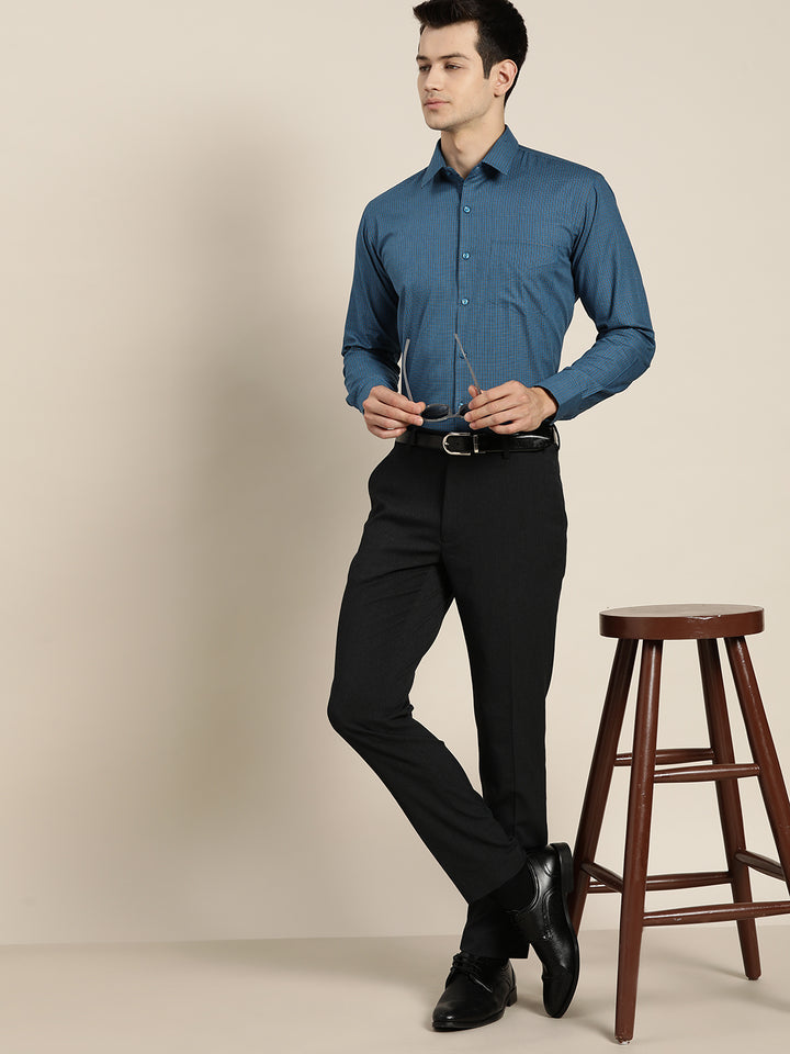 Men Blue Checks Pure Cotton Slim Fit Formal Shirt