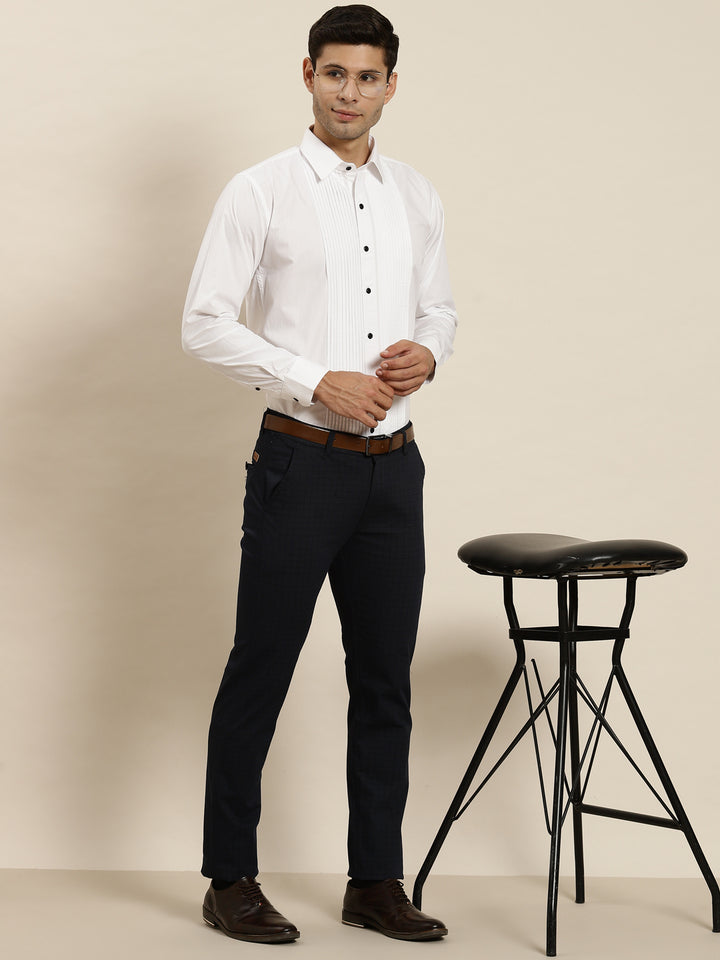 Men White Solid Pure Cotton Slim Fit Formal Shirt