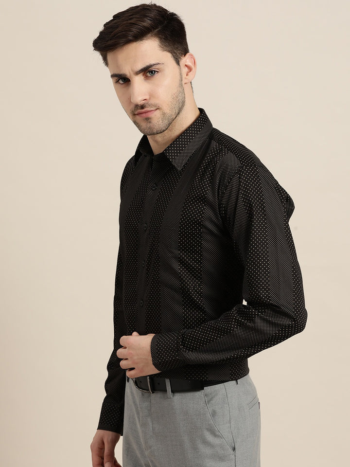 Men Black Prints Pure Cotton Slim Fit Formal Shirt