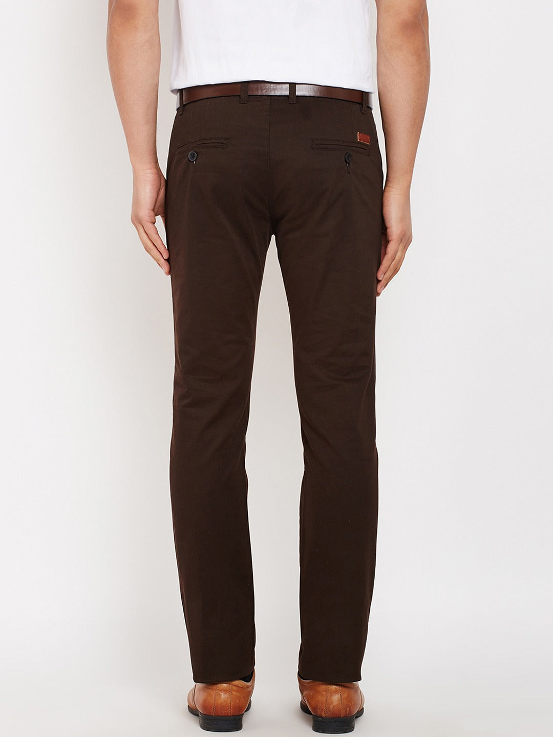 Men Brown Self Design Solid Stretchable Mid Rise Slim Fit Chinos Trouser