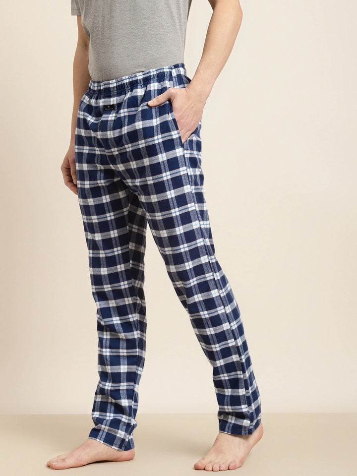Men Navy-White Checks Pure Cotton Relaxed Fit Casual Lounge Pant