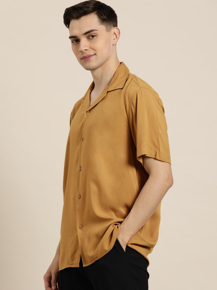 Men Mustard Solid Viscose Rayon Relaxed Fit Casual Resort Shirt