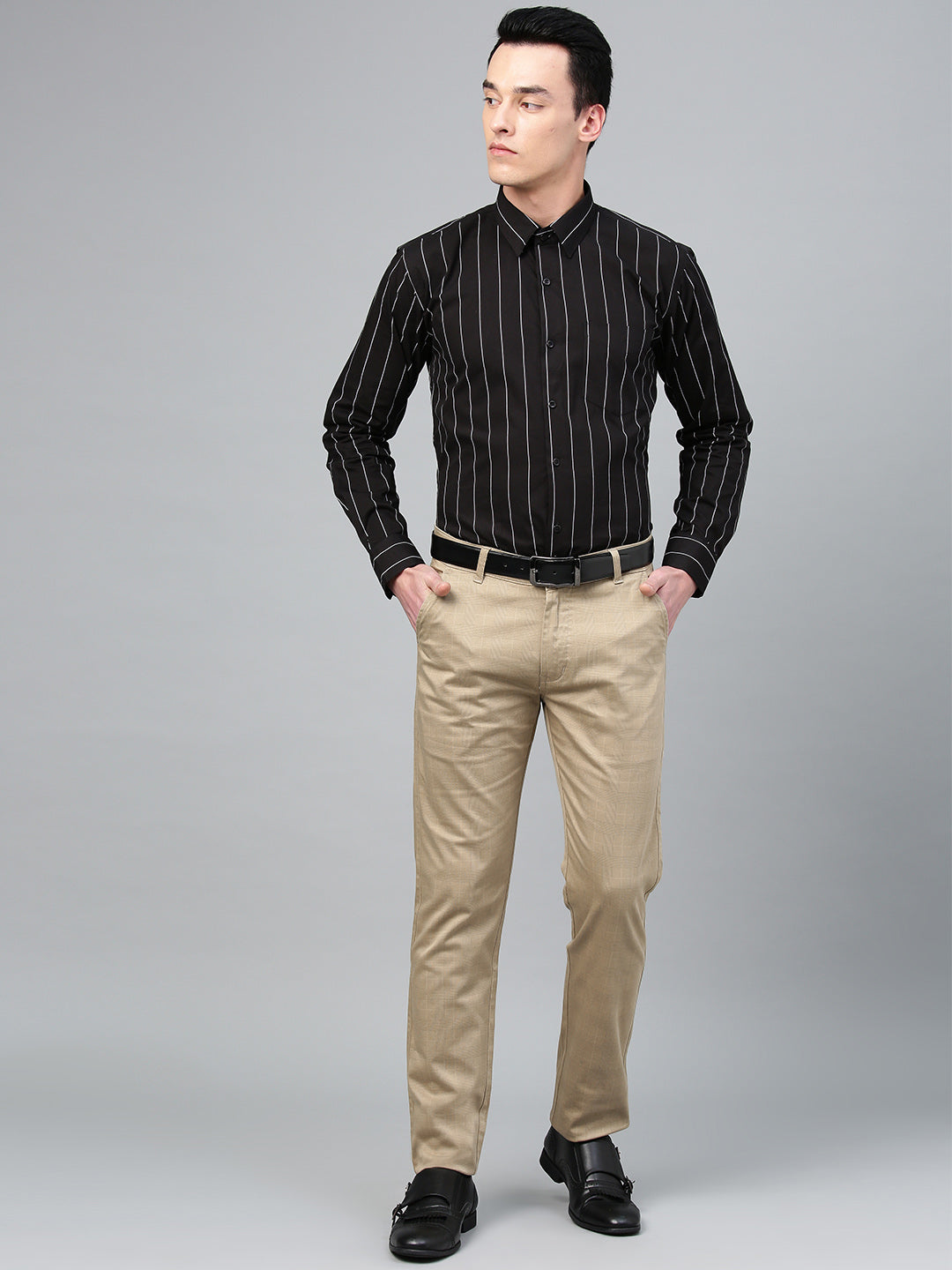 Men Beige Cotton Checked Slim Fit Casual Trouser