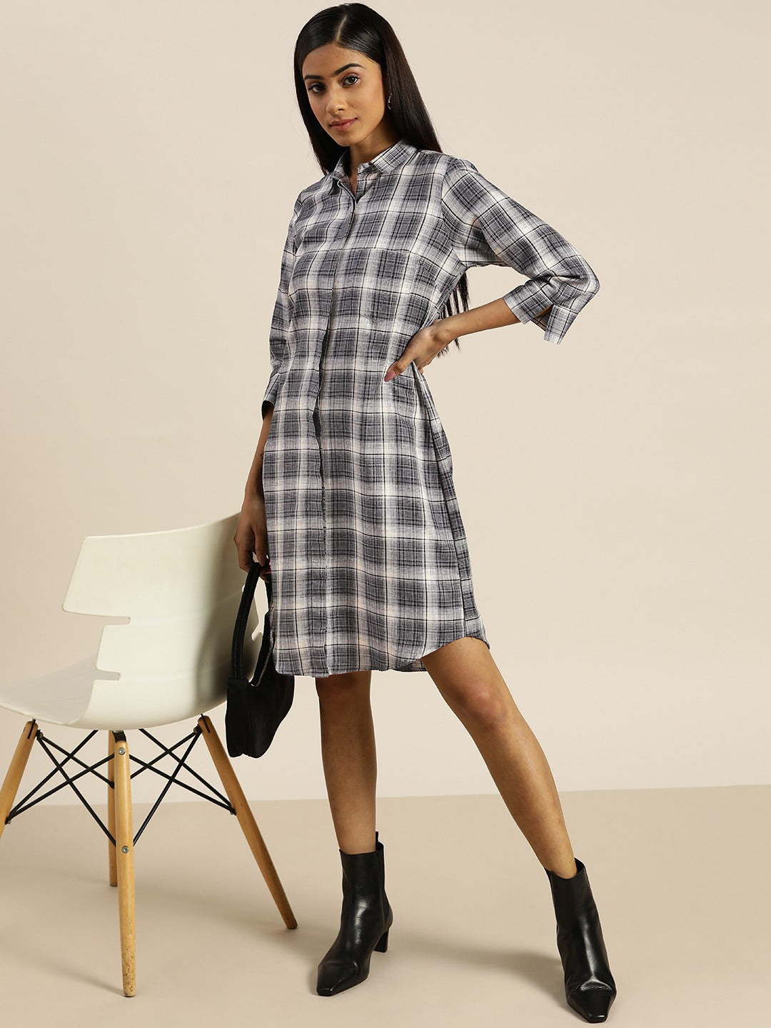 Women Grey Checks Pure Cotton Regular Fit Formal Dress